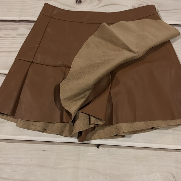 Do+be faux leather skort M - Picture 6 of 8
